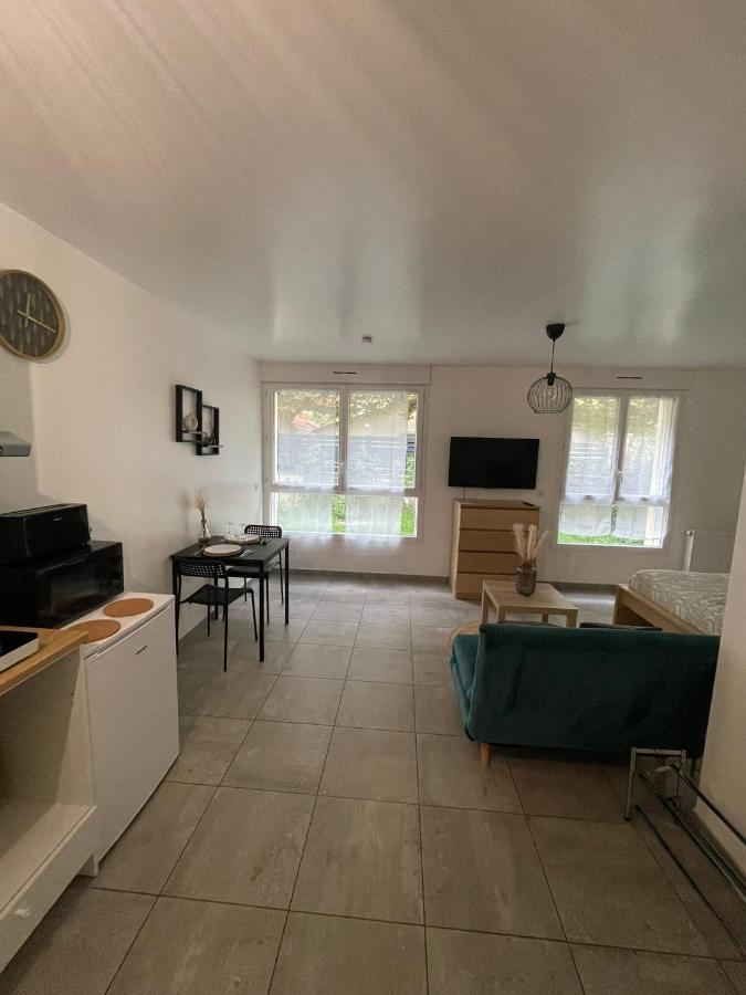 Grand Studio Neuf Aulnay-sous-Bois Εξωτερικό φωτογραφία
